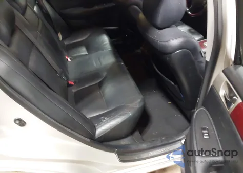 2005 Lexus Es 330 z USA, uszkodzony, nr VIN JTHBA30G955113877